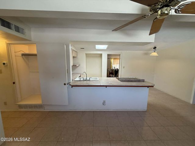 5034 E 24th Street, Tucson, AZ 85711