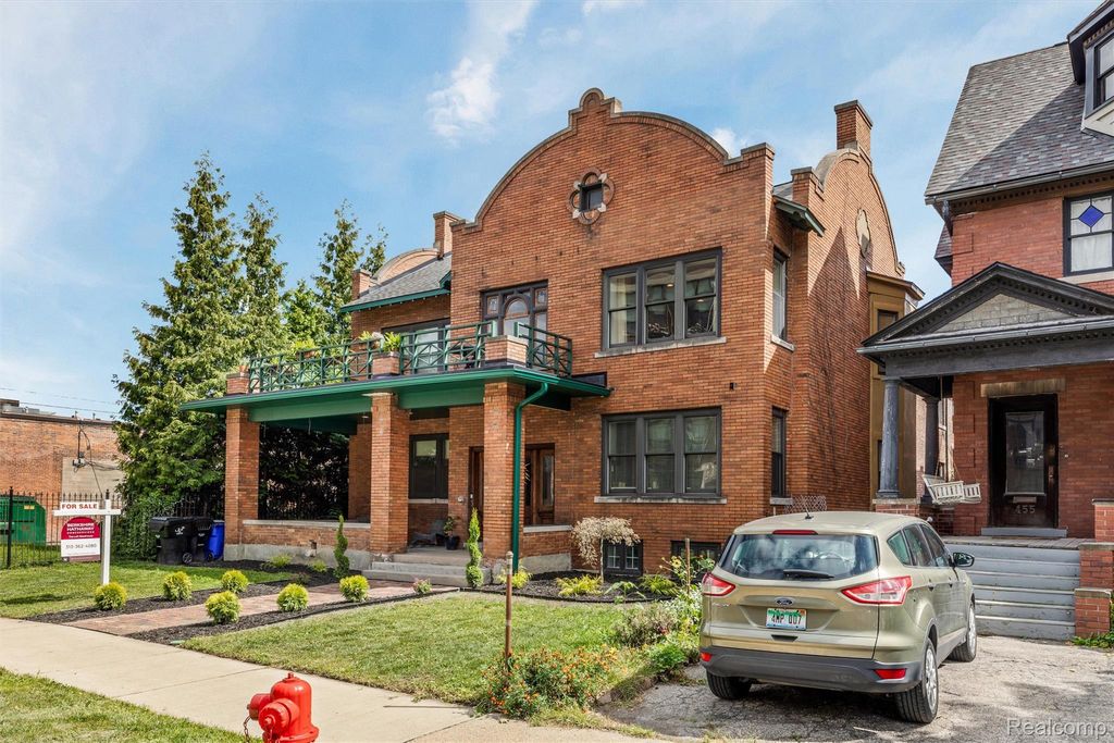 449 W. Willis Unit 4 Street, Detroit, MI 48201