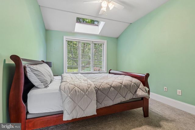 514 CHARIOT CT, Wilmington, DE 19808
