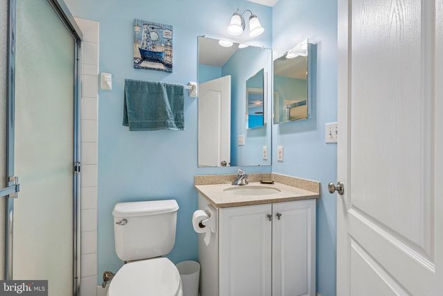 514 CHARIOT CT, Wilmington, DE 19808