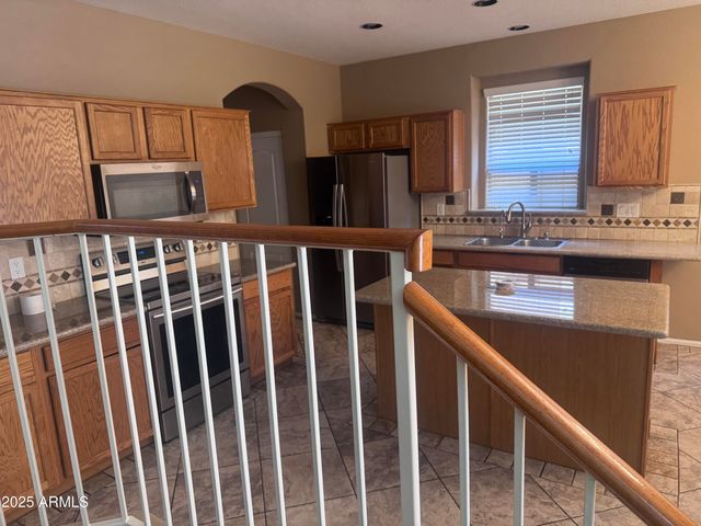 2234 W PEAK VIEW Road, Phoenix, AZ 85085