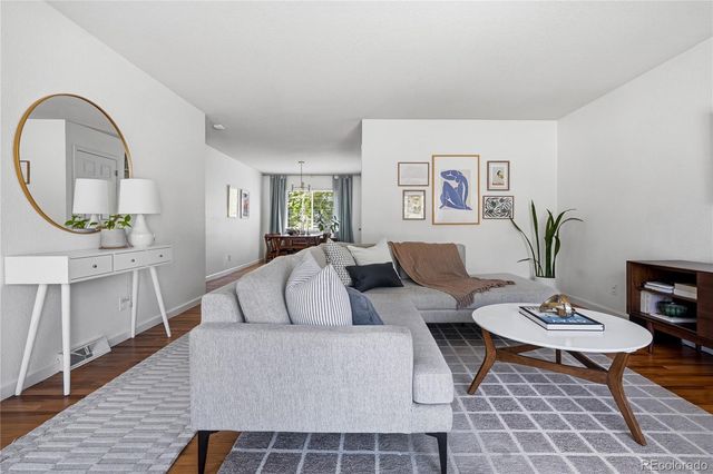1556 S Xenon Court, Lakewood, CO 80228