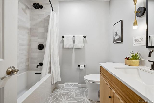1556 S Xenon Court, Lakewood, CO 80228