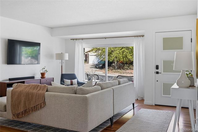 1556 S Xenon Court, Lakewood, CO 80228