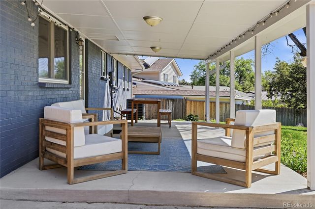 1556 S Xenon Court, Lakewood, CO 80228