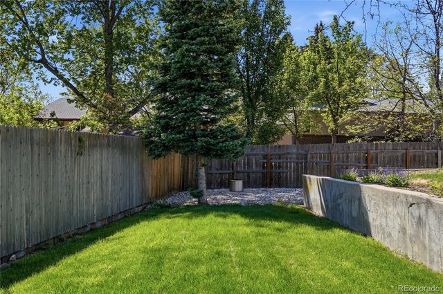 1556 S Xenon Court, Lakewood, CO 80228