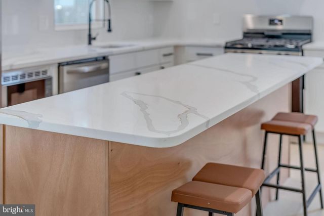 23 CAROLINA AVE, Cherry Hill, NJ 08003