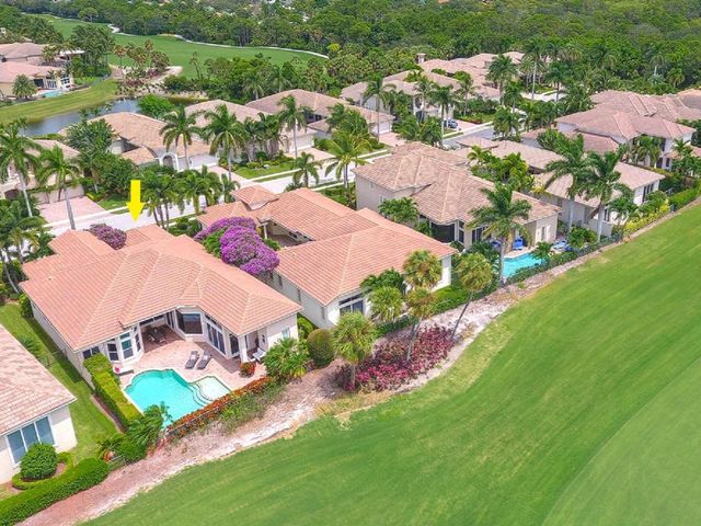 528 Les Jardin Drive, Palm Beach Gardens, FL 33410