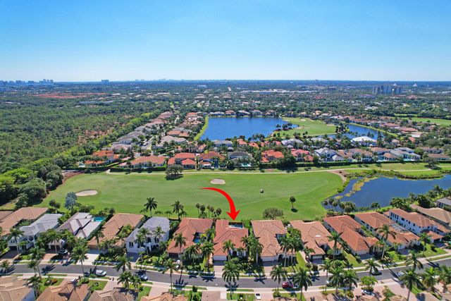 528 Les Jardin Drive, Palm Beach Gardens, FL 33410