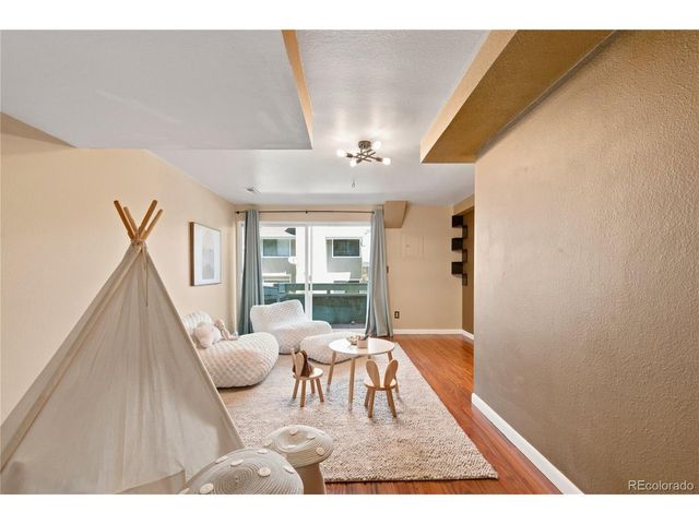 8745 W Cornell Ave 11, Denver, CO 80227