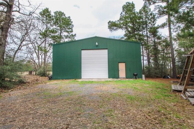 0001 W Rosewood Parkway, Point Blank, TX 77364