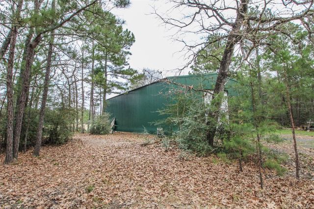 0001 W Rosewood Parkway, Point Blank, TX 77364