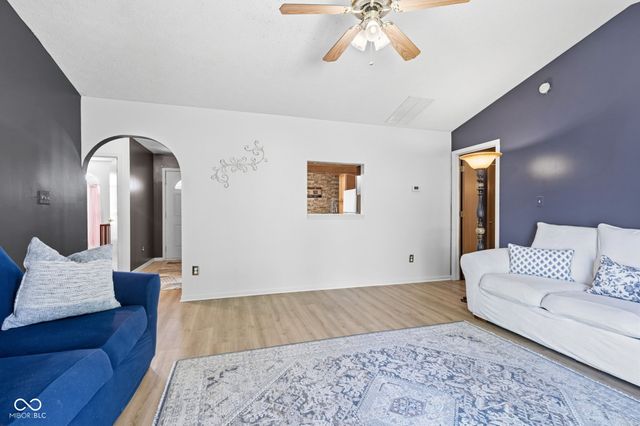 19505 Amber Way, Noblesville, IN 46060