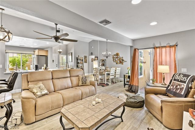 8904 Litchfield Avenue, Las Vegas, NV 89134