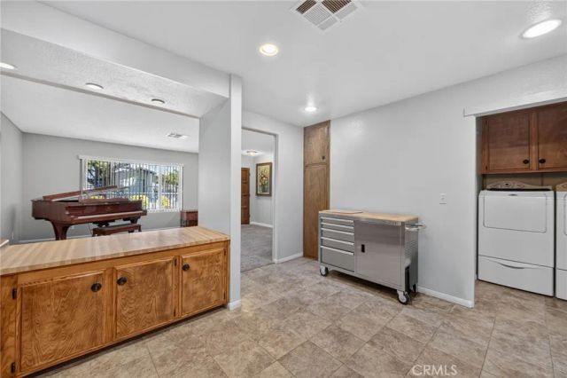 605 Los Tilos, Hemet, CA 92543