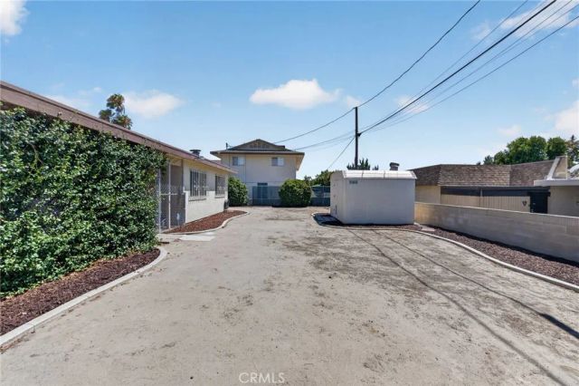 605 Los Tilos, Hemet, CA 92543