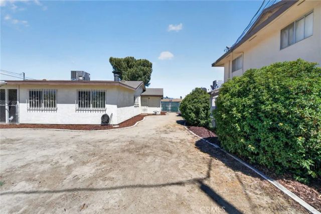 605 Los Tilos, Hemet, CA 92543