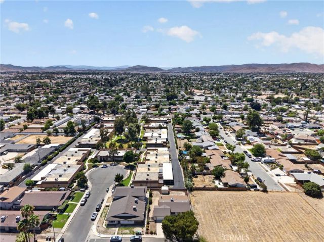 605 Los Tilos, Hemet, CA 92543