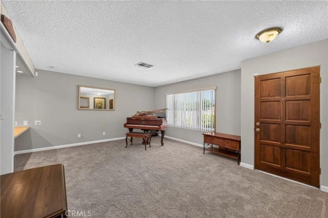 605 Los Tilos, Hemet, CA 92543