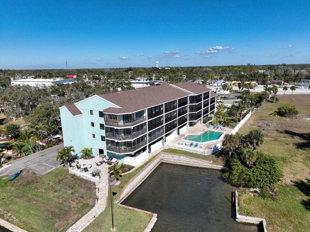 53 W BAY HEIGHTS AVENUE 205, Englewood, FL 34223