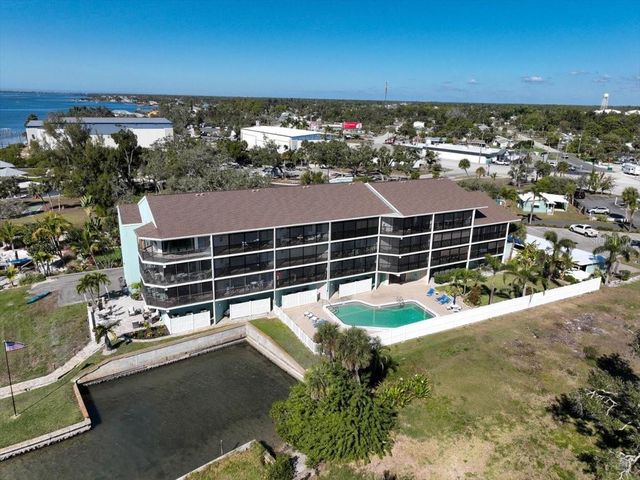 53 W BAY HEIGHTS AVENUE 205, Englewood, FL 34223