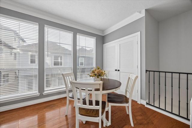 5911 Katy Street, Houston, TX 77007