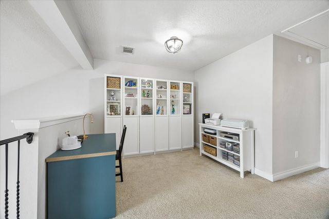 5911 Katy Street, Houston, TX 77007