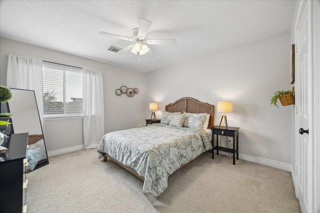 5911 Katy Street, Houston, TX 77007