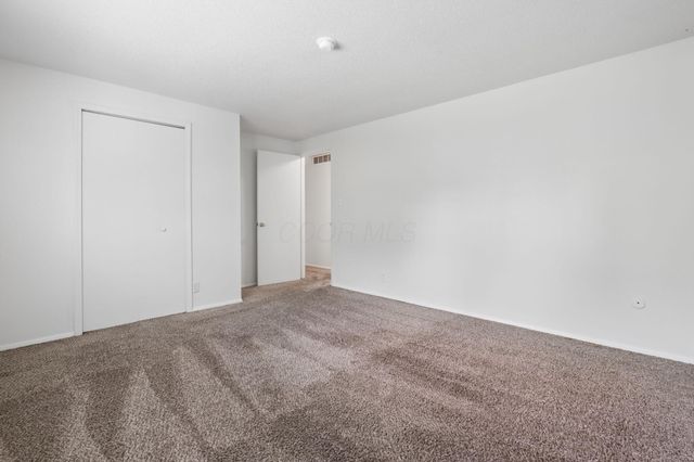 4838 Refugee Road, Columbus, OH 43232