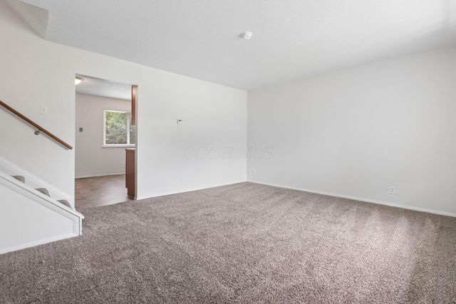 4838 Refugee Road, Columbus, OH 43232