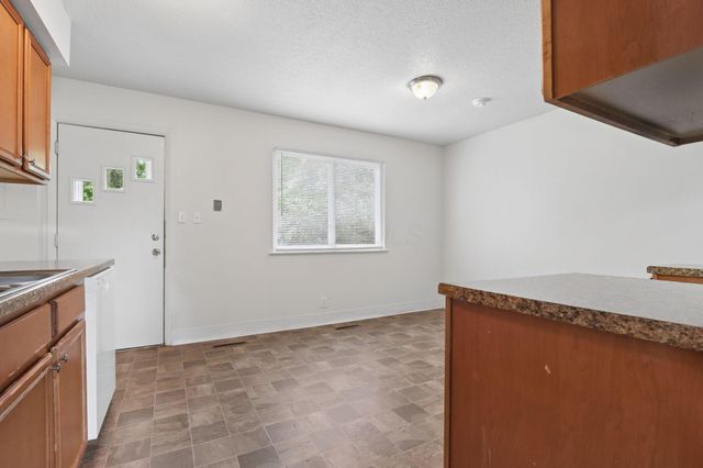 4838 Refugee Road, Columbus, OH 43232