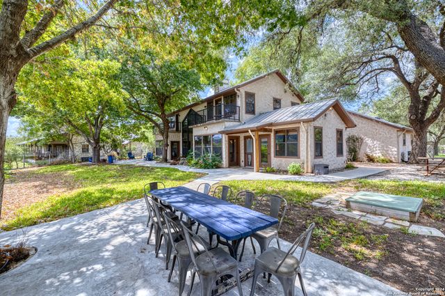 1242 RIVER RD, Concan, TX 78838