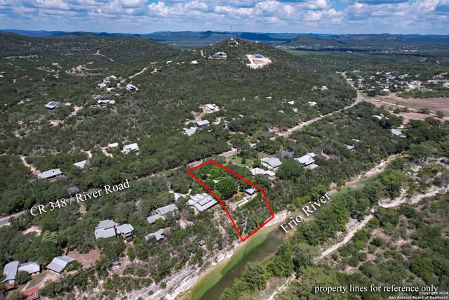 1242 RIVER RD, Concan, TX 78838