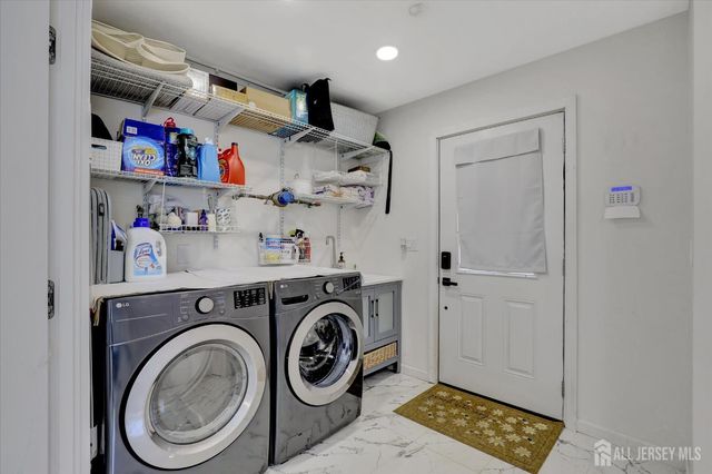 75 WINTHROP Road D, Monroe, NJ 08831