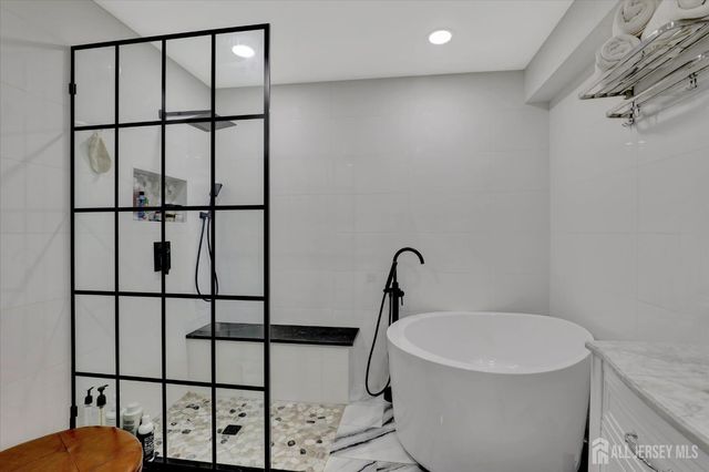 75 WINTHROP Road D, Monroe, NJ 08831