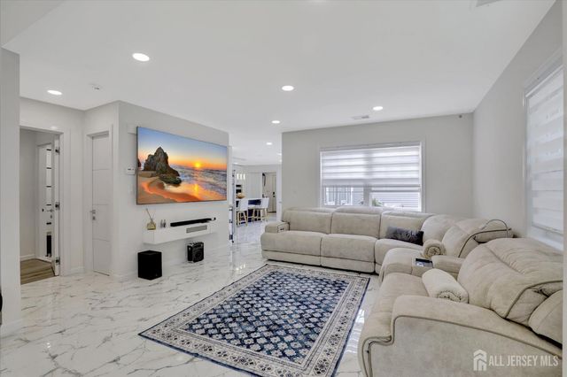 75 WINTHROP Road D, Monroe, NJ 08831