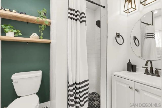 1628 C Ave, National City, CA 91950