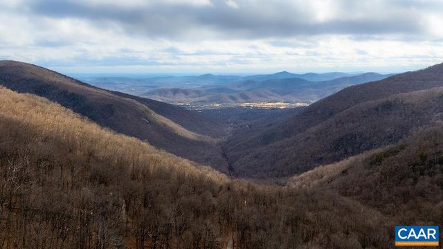 2224 LAUREL SPRINGS DR, Wintergreen, VA 22967
