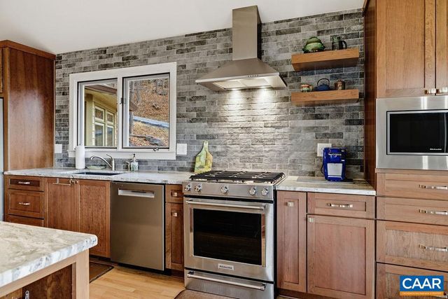 2224 LAUREL SPRINGS DR, Wintergreen, VA 22967