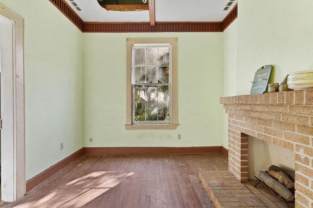 221 S 5Th St, Palatka, FL 32177