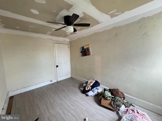 3956 MELON ST, Philadelphia, PA 19104