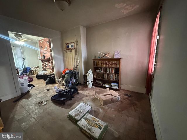 3956 MELON ST, Philadelphia, PA 19104