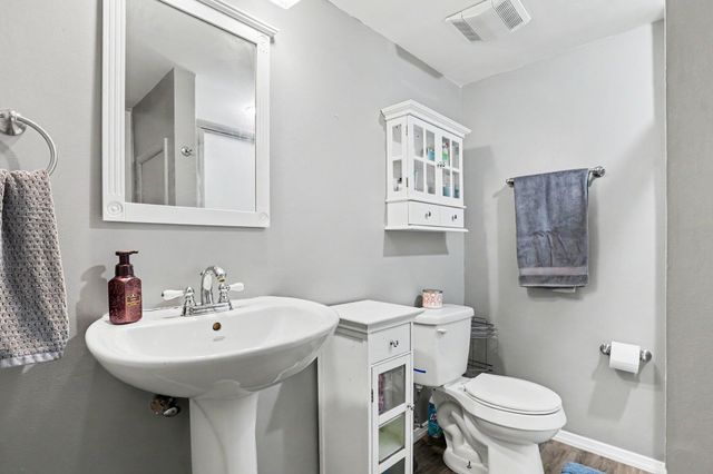 9713 Oakview Drive, Portage City, MI 49024