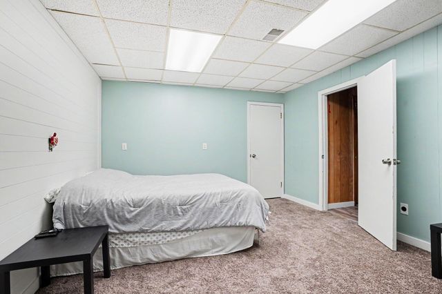 9713 Oakview Drive, Portage City, MI 49024