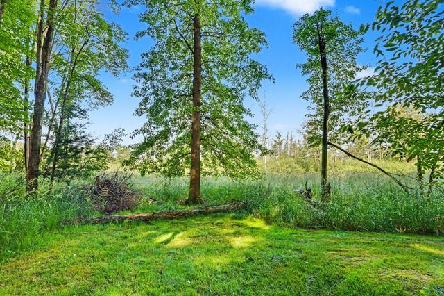 9713 Oakview Drive, Portage City, MI 49024