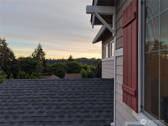 12218 NE 203rd Street, Bothell, WA 98011