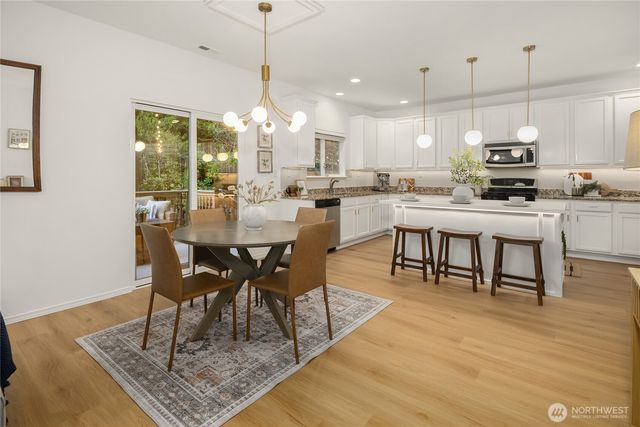 12218 NE 203rd Street, Bothell, WA 98011
