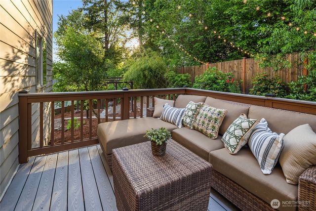 12218 NE 203rd Street, Bothell, WA 98011
