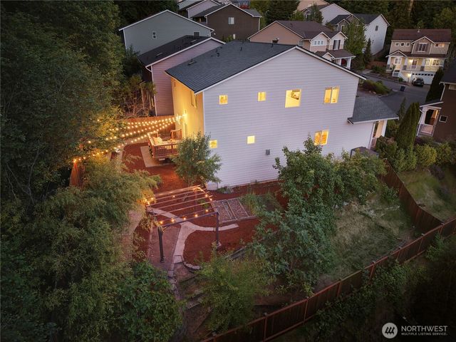 12218 NE 203rd Street, Bothell, WA 98011