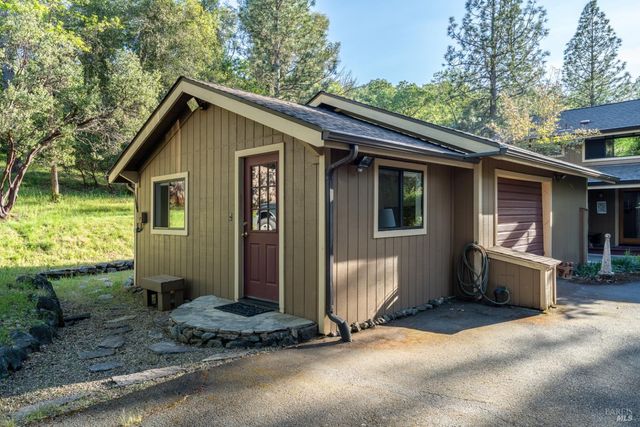 1701 Road B, Redwood Valley, CA 95470